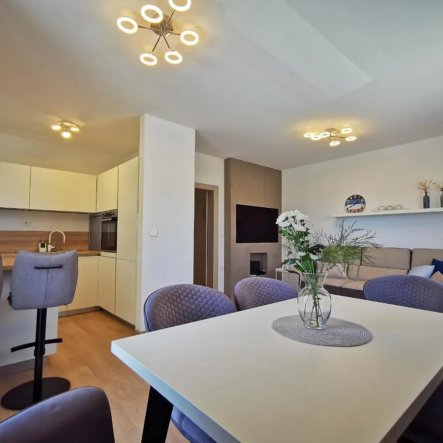 Apartment Liznjan