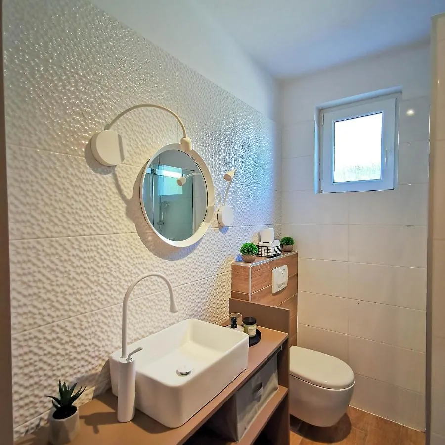Apartment Liznjan Croatia